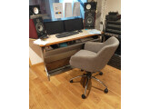 Vends Bureau de studio de marque ZAOR avec ses 2 fauteuils