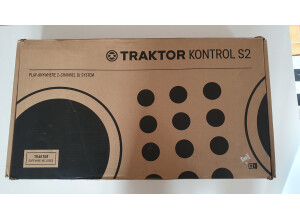 Native Instruments Traktor Kontrol S2 mk3
