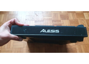 Alesis 5