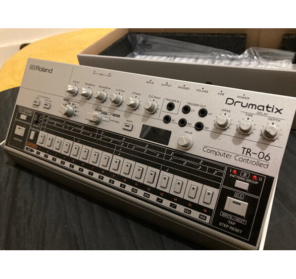 Roland TR-06 Drumatix (49989)