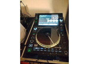 Denon DJ SC6000M Prime (36558)