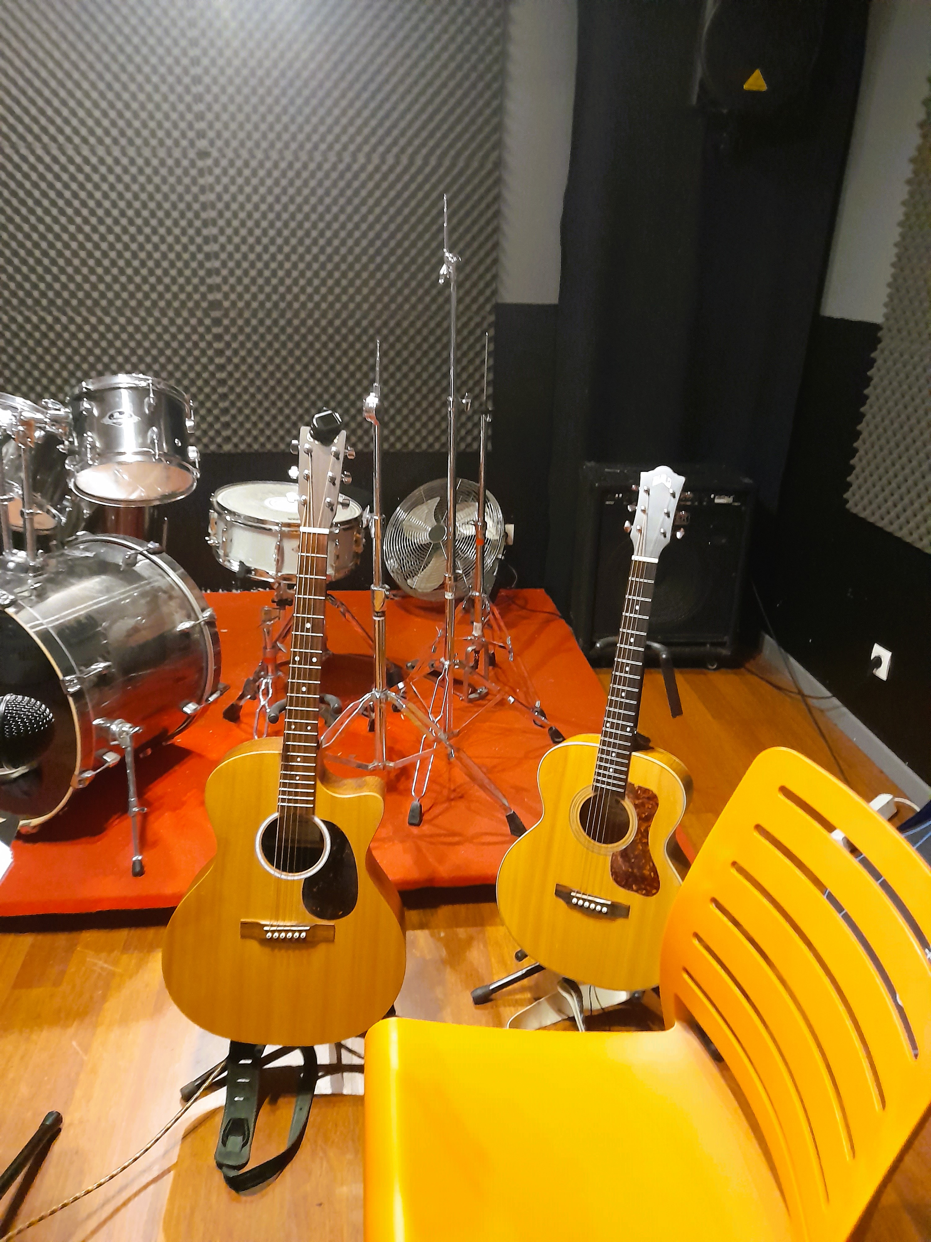 Mes Martin et ma Guild jumbo 1