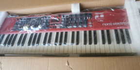 Clavia Nord Electro 6D 61 + housse