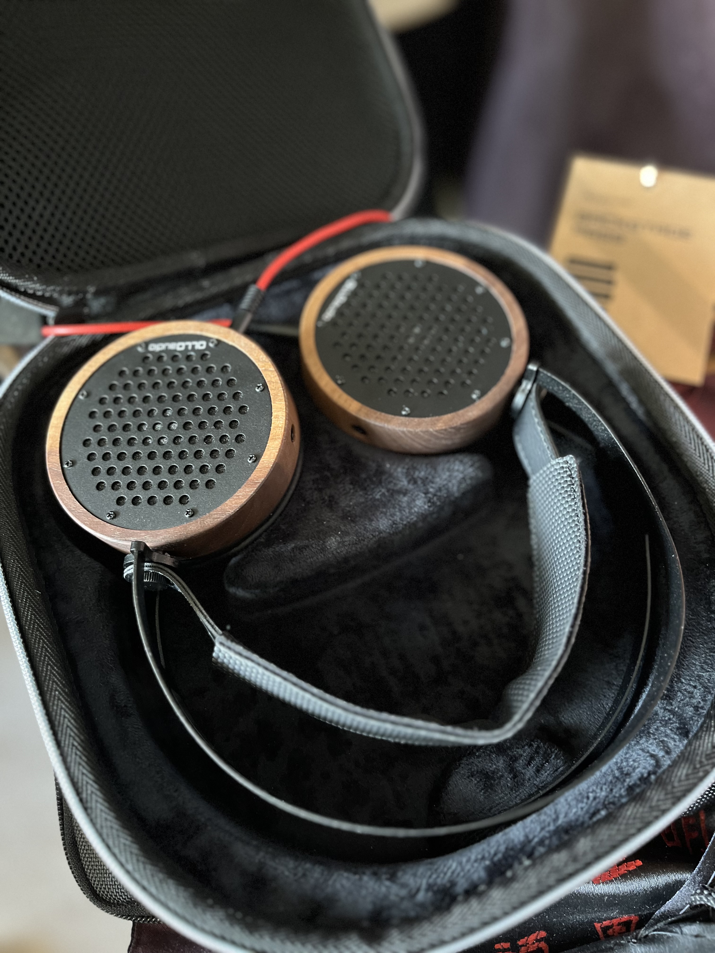 Vends casque Ollo S4X + boîte de rangement 