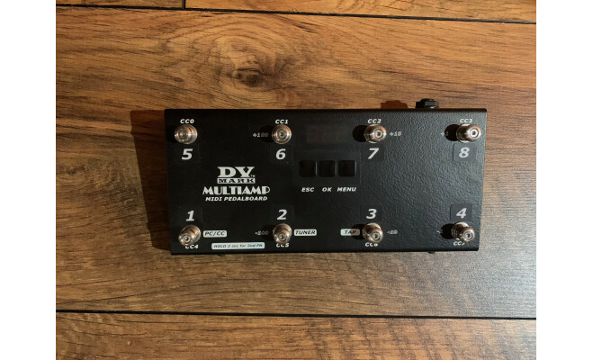 DV Mark Multiamp MIDI Pedalboard (97429)
