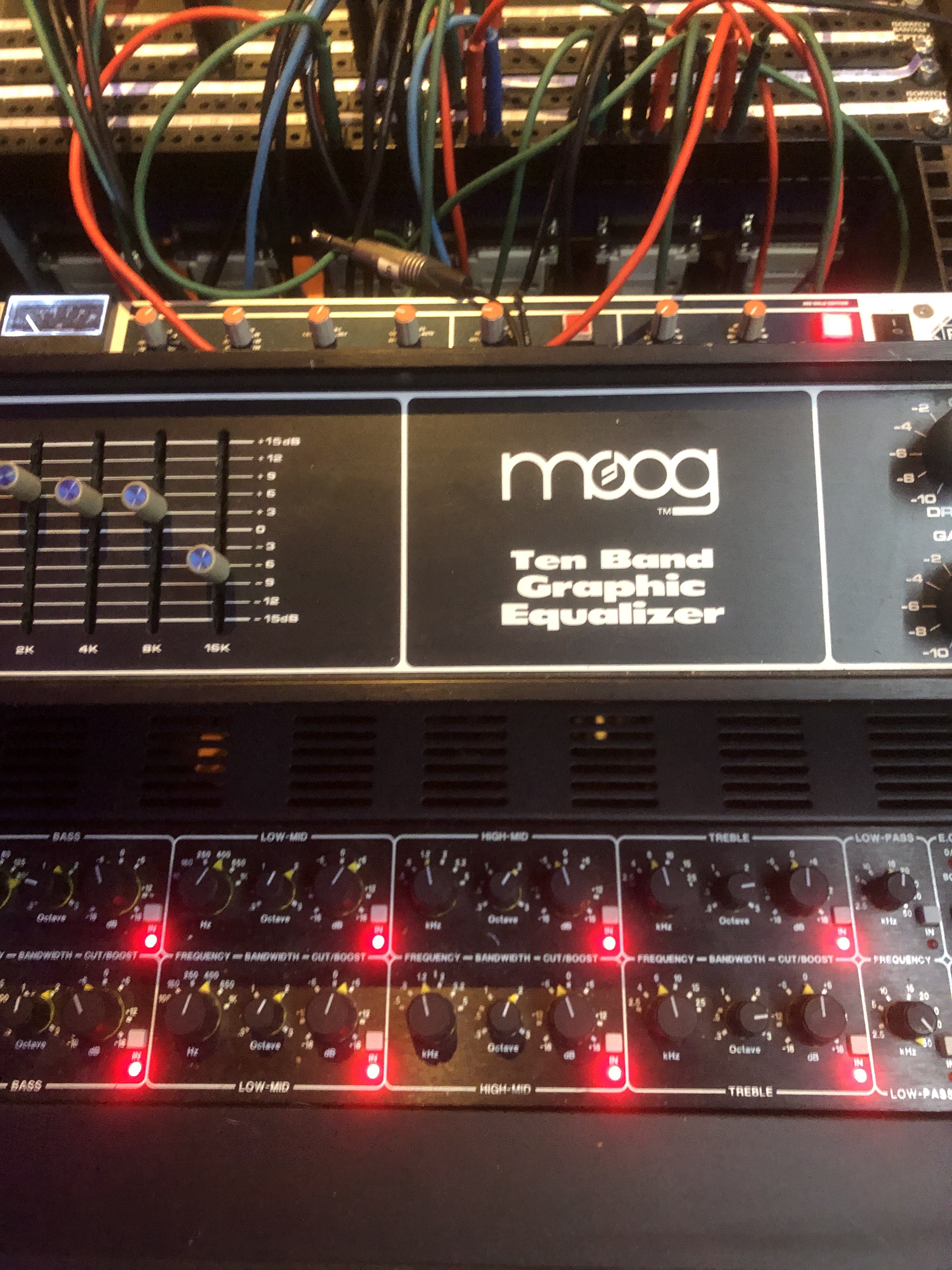 Vends moog eq 10 band graphic equalizer 