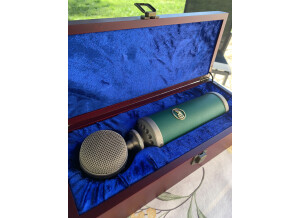 Blue Microphones Kiwi