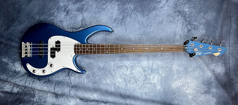 Peavey Milestone BXP