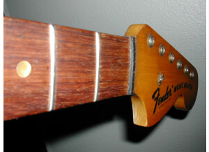 Fender manche de musicmaster1971