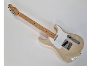 Fender Parallel Universe Whiteguard Strat (93914)