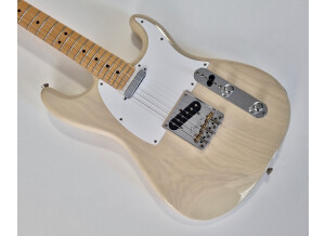 Fender Parallel Universe Whiteguard Strat (11770)