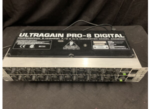 Behringer Ultragain Pro-8 Digital ADA8000 (75691)