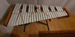 vend Xyplophone de marque française Resta Heuvrard