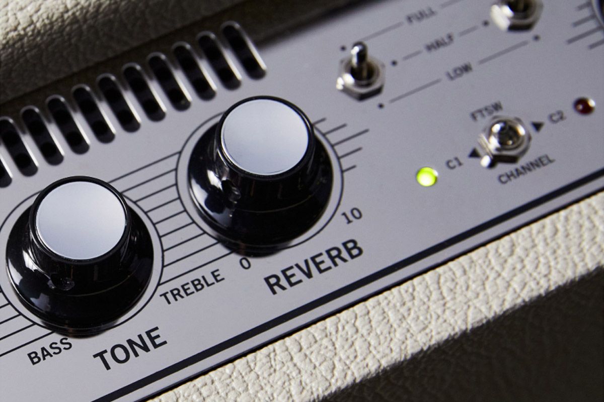 Dual Falcon 20PANEL2