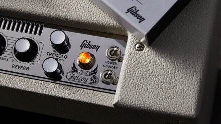 Dual Falcon 20PANEL3 Dual Falcon 20PANEL3