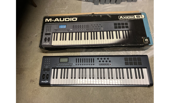 clavier M-AUDIO AXIOM 61