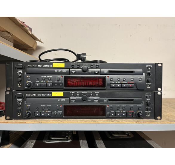 Tascam MD-CD MKIII Front