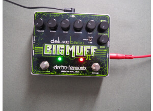 Electro-Harmonix Deluxe Bass Big Muff Pi 1