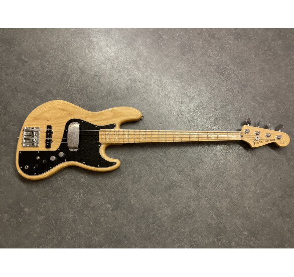 Fender Marcus Miller Jazz Bass (3543)