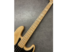 Fender Marcus Miller Jazz Bass (73204)