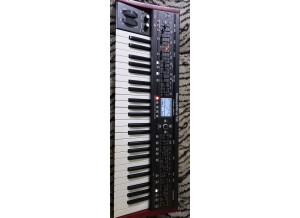 Behringer DeepMind 12