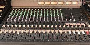 Vends table de mixage Yamaha MR1642