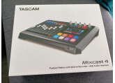 Vends Tascam Mixcast 4 - Mixeur d'enregistrement pour podcasts