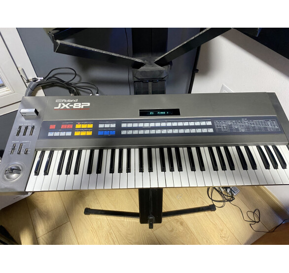 Roland JX-8P (80440)