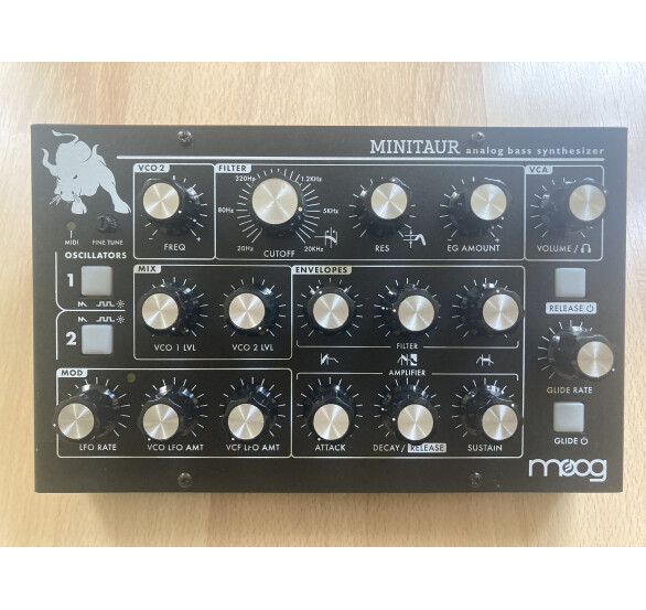 Moog Music Minitaur (41500)
