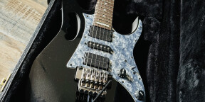 Guitare électrique Ibanez Jem555bk Steve Vai