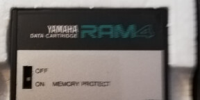 Vends YAMAHA Data Cartridge RAM4