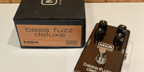 Vends MXR Bass Fuzz Deluxe