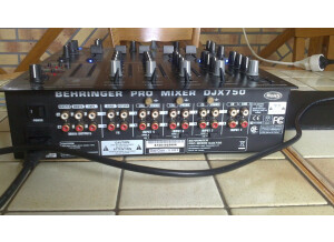 Behringer DJX750 (76085)