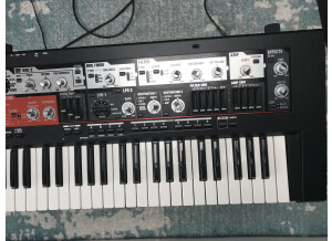 Roland SH-201 (13892)