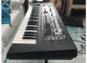Roland SH-201 (61614)