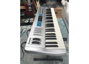 Alesis QS6.2 (88087)