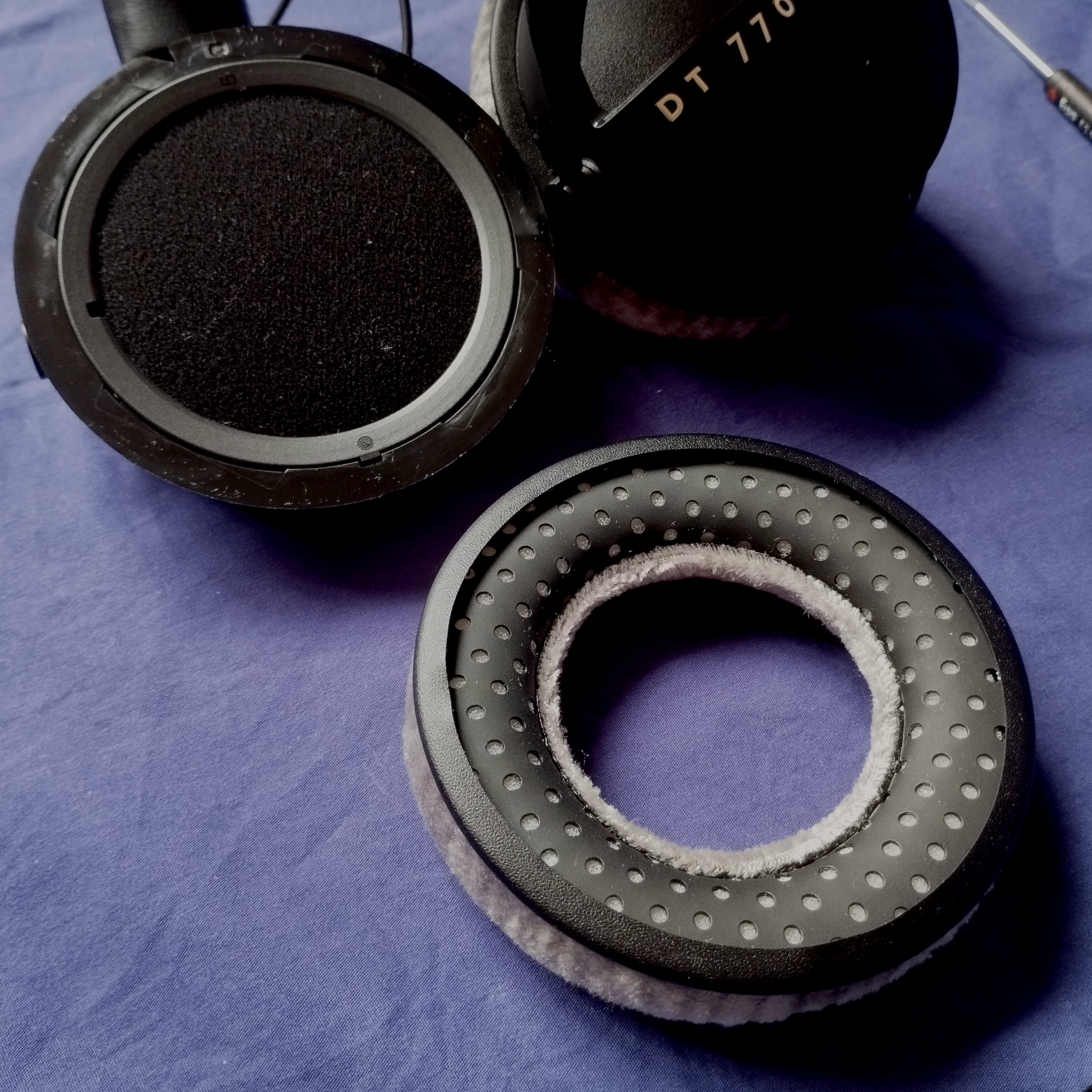 DT-770 Pro X démontage 1