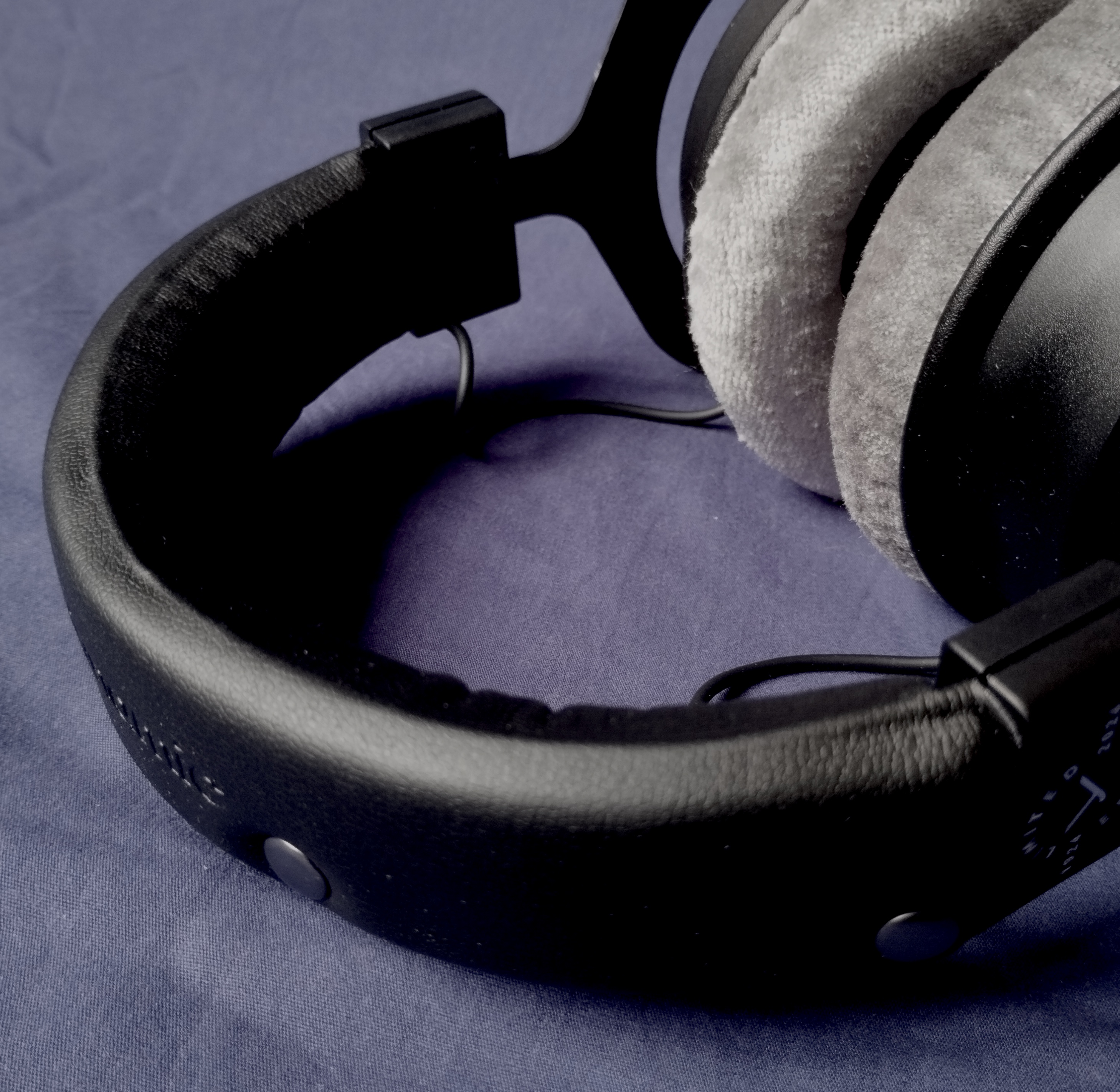 DT-770 Pro X arceau
