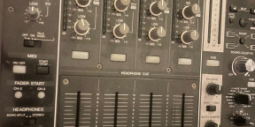Table de Mixage Pioneer DJM-750