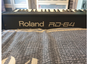 Roland RD-64