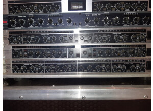 Behringer Multicom Pro MDX4400 (31117)