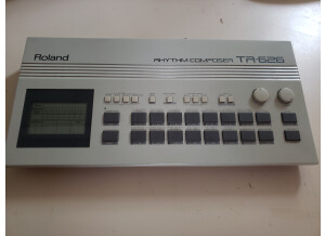 Roland TR-626