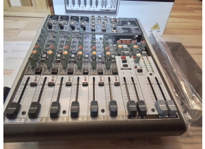 Behringer Xenyx X1204USB (53417)