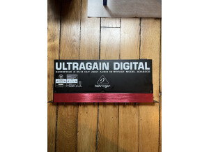 Behringer Ultragain Digital ADA8200