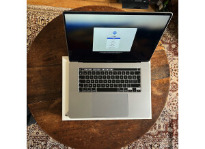 Apple MacBook Pro Retina quadricœur Intel i7 à 2,6 GHz - 16 Go Ram - 1 To de stockage flash