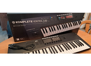 Native Instruments Komplete Kontrol S49 mk2 (50251)