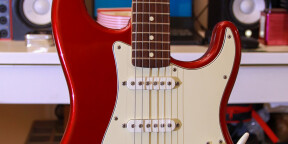 Fender Strato 2014 Candy Apple Red