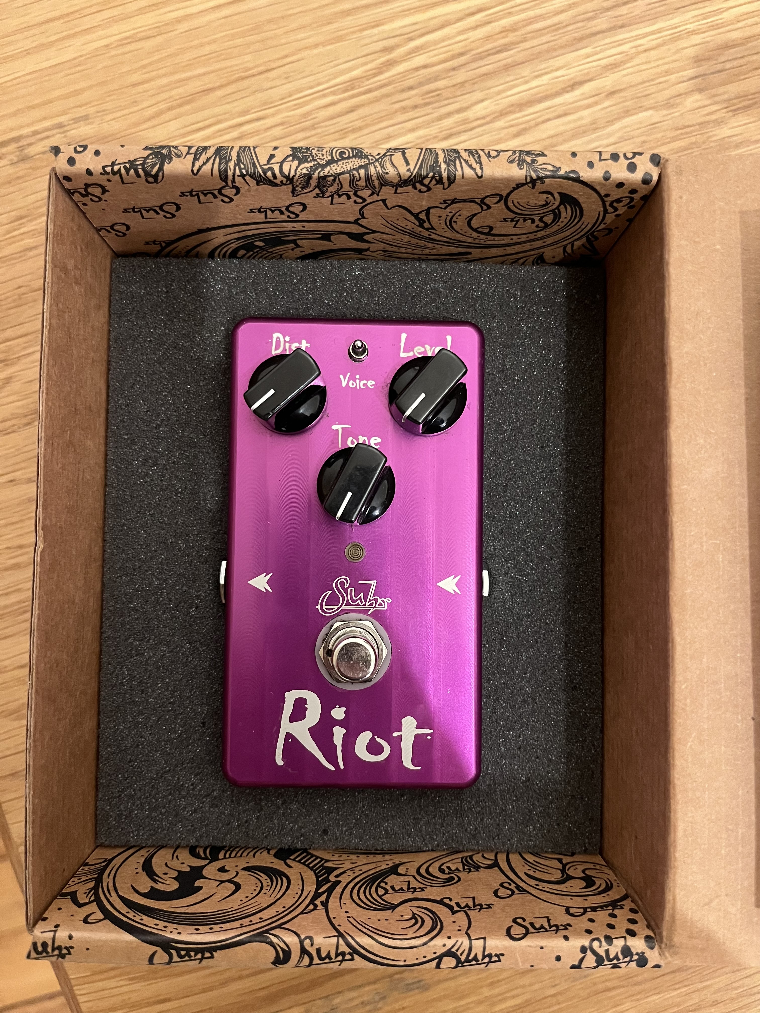 Suhr Riot Distortion Made in USA 