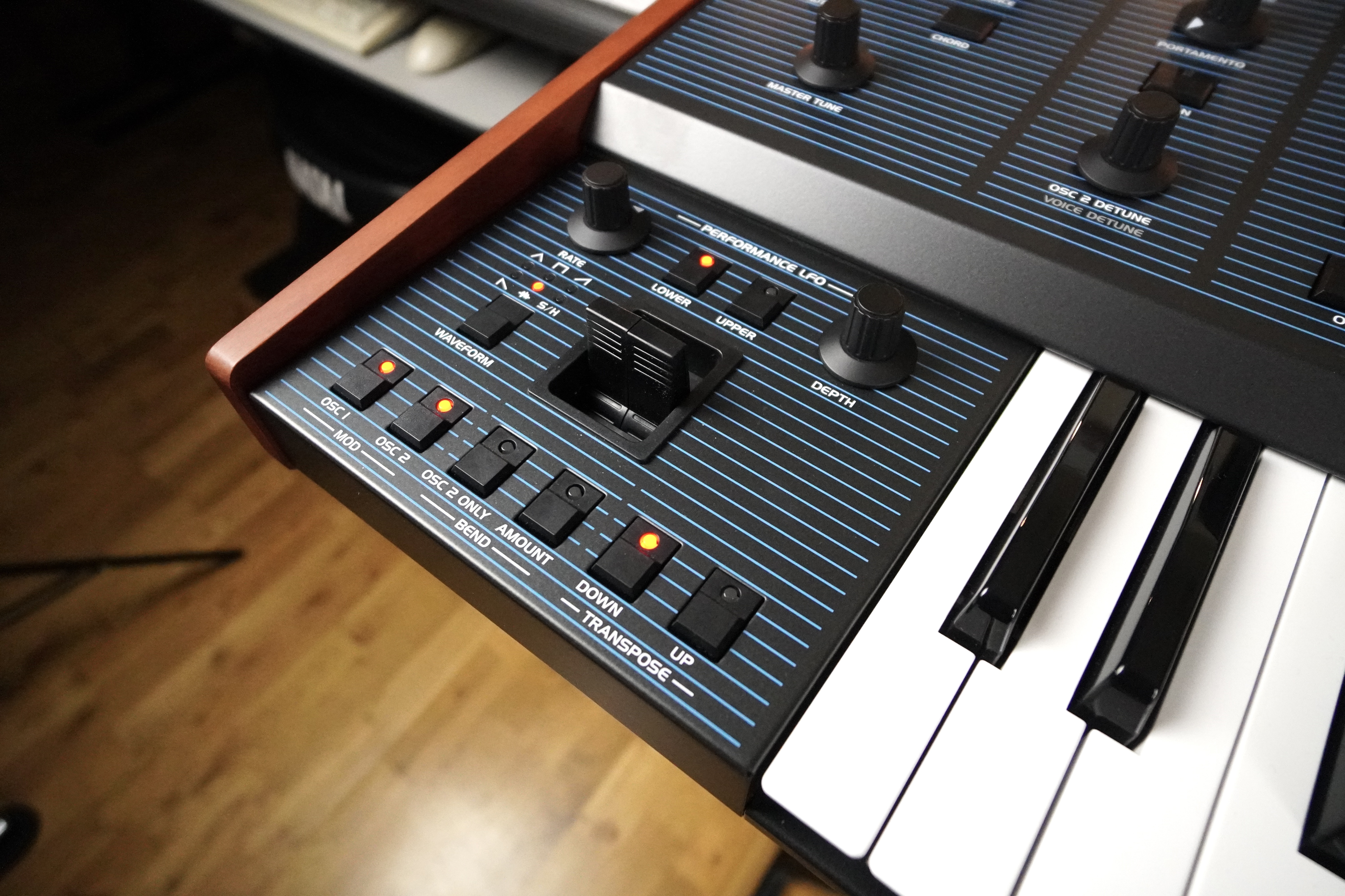 UB-Xa 1tof 12 trois quart gauche zoom