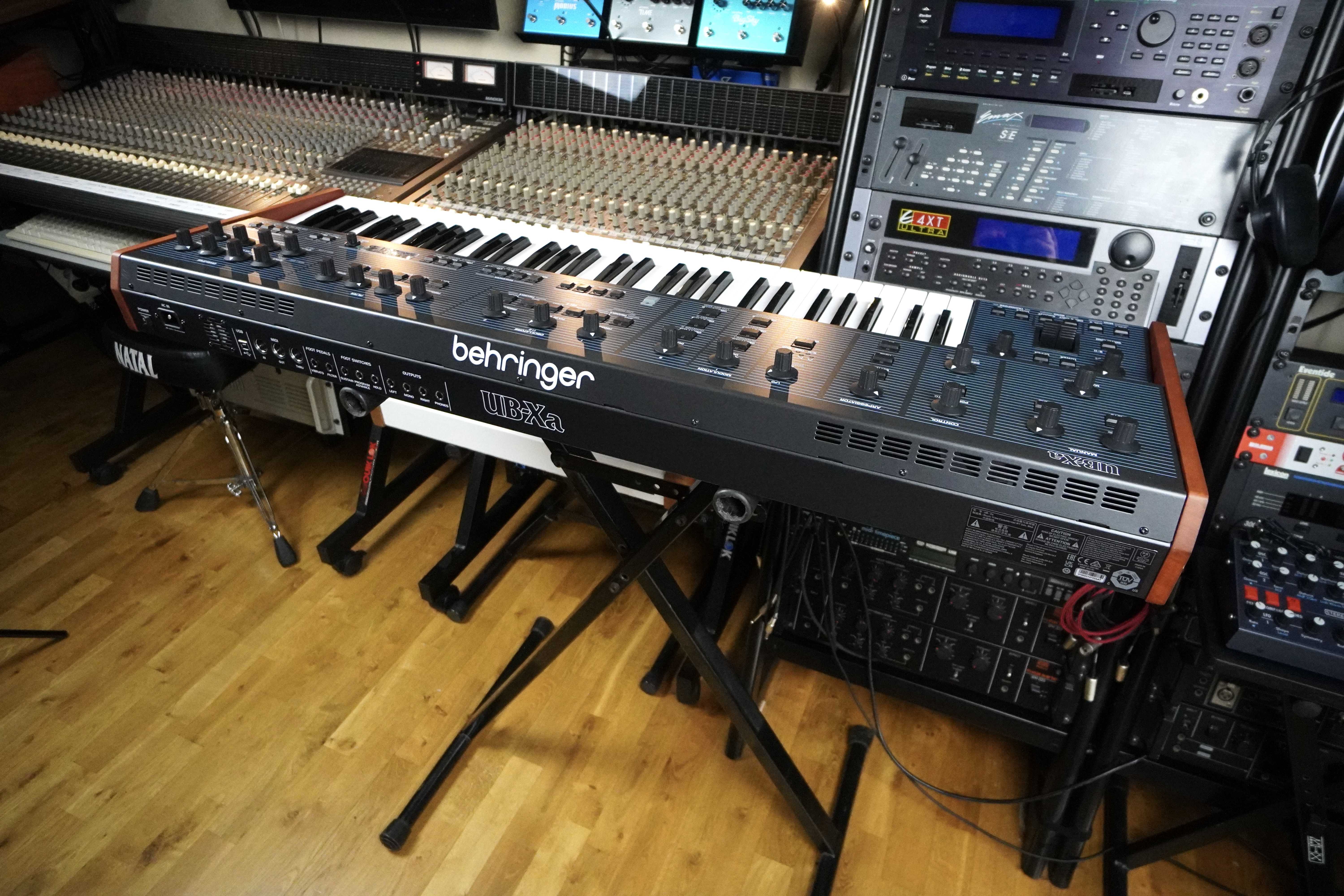 UB-Xa 1tof 16 Trois quarts arri&egrave;re